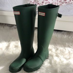 Tall green Hunter Boots. Adjustable back. Size 10.